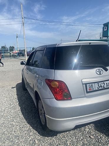 a6 c4: Toyota Ist: 2003 г., 1.3 л, Автомат, Бензин, Хэтчбэк — 4