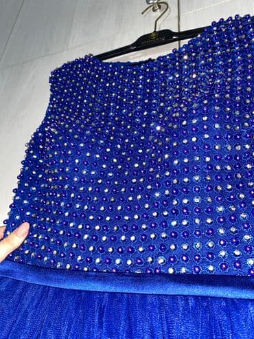 бордовые платья на выпускной: Вечернее платье, Пышное, Длинная модель, Без рукавов, M — 3