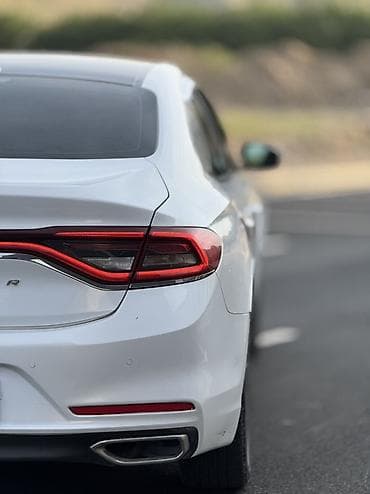 люк на машине: Hyundai Grandeur: 2018 г., 3 л, Автомат, Газ, Седан — 8