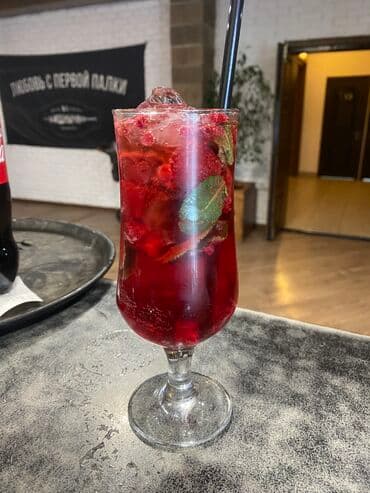 Работа: Бармен. 3-5 лет опыта. 3/1 — 1