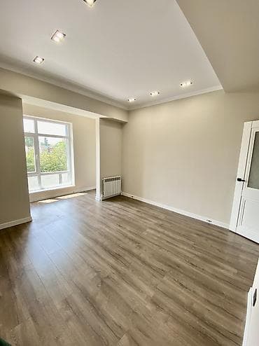 royal construction: 3 комнаты, 77 м², Элитка, 8 этаж, Дизайнерский ремонт — 4