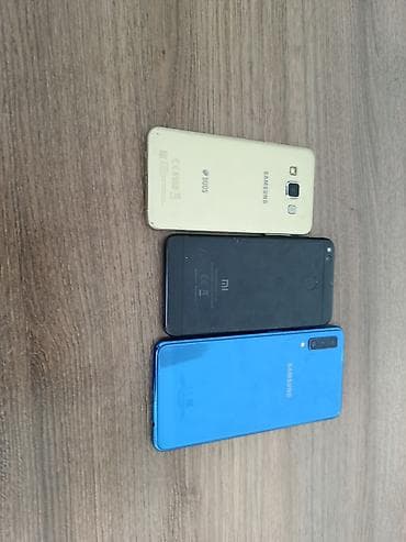 кулер бу: Смартфоны: комплект из 3 устройств 1) Samsung (золото), серия DUOS - — 1