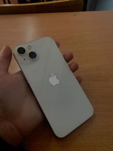 IPhone 13, Б/у, 256 ГБ, Белый, Чехол, 75 %