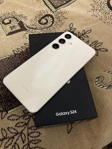 Samsung Galaxy S24, Б/у, 128 ГБ, цвет - Желтый, 1 SIM, eSIM at lalafo.kg Samsung Galaxy S24, Б/у, 128 ГБ, цвет - Желтый, 1 SIM, eSIM