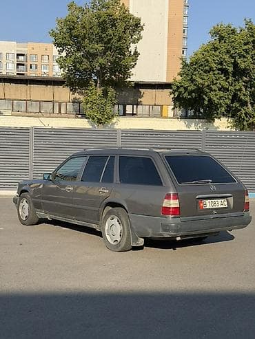mersedez 124: Mercedes-Benz W124: 1994 г., 2.2 л, Автомат, Бензин, Универсал — 5