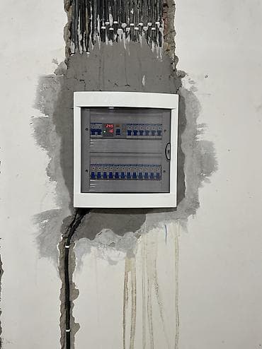 Электрик | Автоматтарды орнотуу, Софиттерди орнотуу, Тирегичтерди орнотуу 6 жылдан ашык тажрыйба