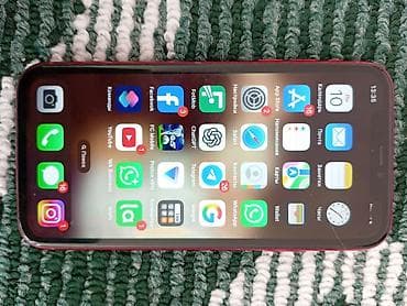 IPhone 11, Б/у, 64 ГБ, Красный, Чехол, Кабель, 76 % at lalafo.kg IPhone 11, Б/у, 64 ГБ, Красный, Чехол, Кабель, 76 %