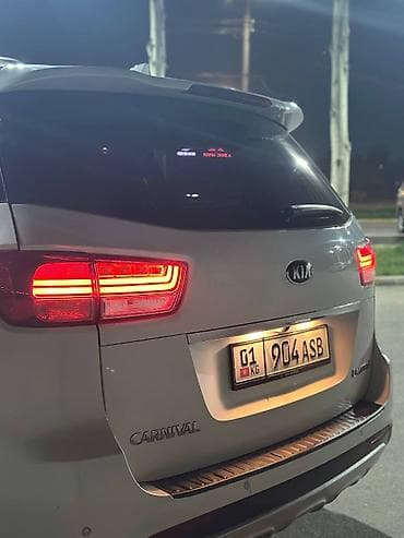 kia karnaval: Kia Carnival: 2018 г., 2.2 л, Автомат, Дизель, Минивэн — 5