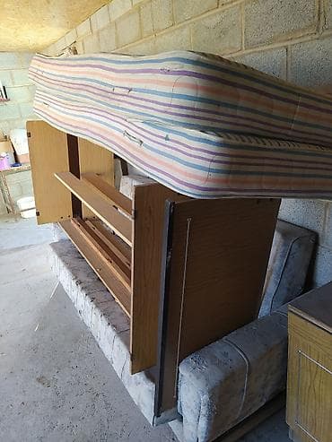 Офис эмереги: Продаю диван и кровать в хорошем качестве все советское — 2