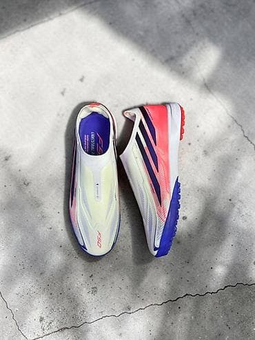 сороконож: Футбольные сороконожки adidas X Speedportal (линейка X, серия — 1