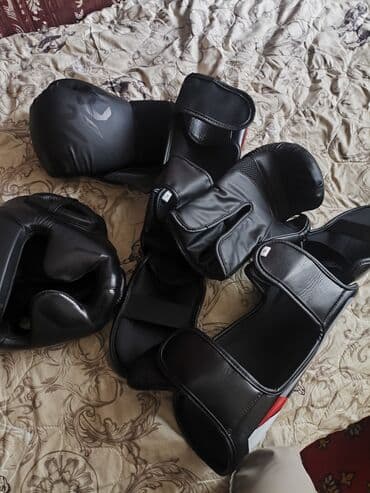 мяч для художественной: Комплект экипировки для единоборств (бокс/кикбоксинг/MMA) В набор — 1