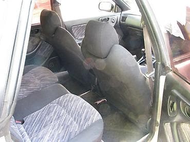 Продажа авто: Subaru Legacy: 1996 г., 2 л, Механика, Бензин, Универсал — 7