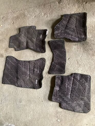 чехлы на машину бу: Subaru Legacy BL5(BP5) УНИВЕРСАЛ КОВРИКИ кузовные части ноускат — 4