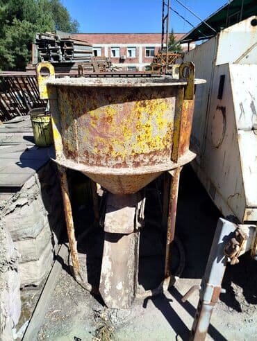 перчатки строительство: Продаем строительные лебедки для поднятия груза (кирпича) на этажи ! — 6