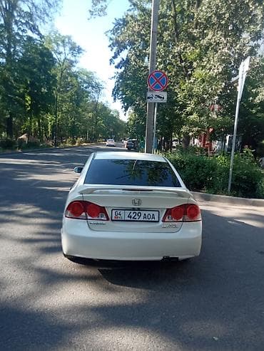 cl 7: Honda Civic: 2006 г., Автомат, Бензин, Седан — 6