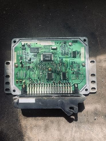 Блок управления двигателем ваз 2115 в хорошем состоянии (ЭБУ/ECU)