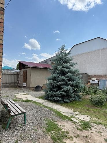 комнаты с подсилением: 20 м², С мебелью — 4