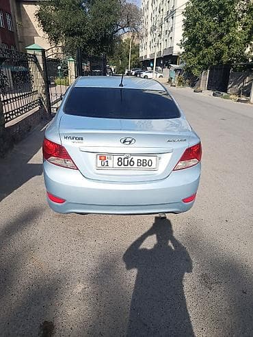 кондидер: Hyundai Solaris: 2012 г., 1.6 л, Механика, Бензин, Седан — 1
