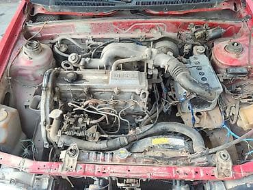 mazda cronos: Mazda 323: 1988 г., 2 л, Механика, Дизель, Хэтчбэк — 4