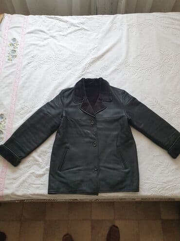 Атайын кийим: Мужская дублёнка Вид застёдки: на пуговицах. Материал: овчина. Цвет — 3