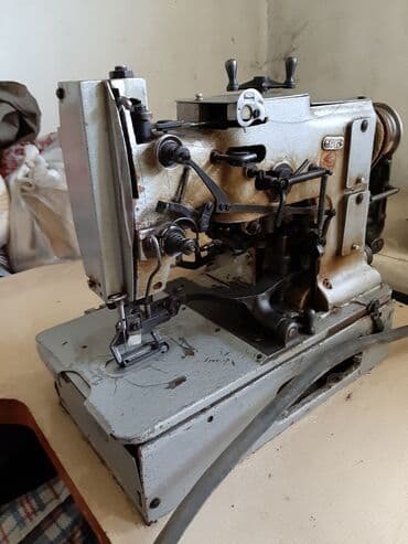 Продаю петельную машину 25 класс. Состояние почти новое