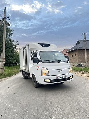 Hyundai Porter: 2021 г., 2.5 л, Типтроник, Дизель