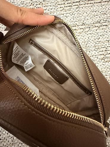 Сумки: Сумка кросс‑боди DKNY 🇺🇸 Стильная и функциональная сумка DKNY с — 4