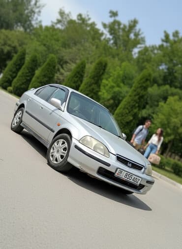 капот на аккорд: Honda Civic: 1995 г., 1.5 л, Вариатор, Бензиновая, Седан — 3