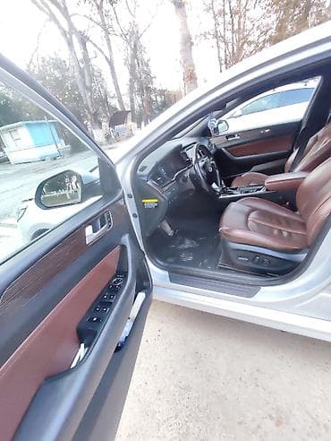 скания мотор: Hyundai Sonata: 2018 г., 2 л, Автомат, Газ, Седан — 4