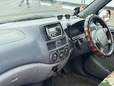 m5 e60: Toyota Raum: 1997 г., 1.5 л, Автомат, Бензин, Минивэн — 6