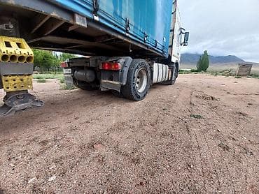 Тягач, Volvo, 2003 г., Без прицепа at lalafo.kg Тягач, Volvo, 2003 г., Без прицепа