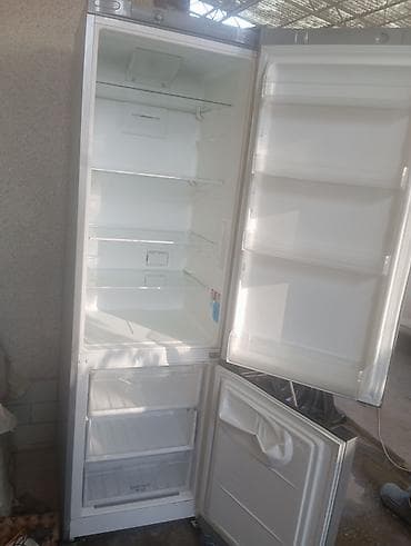 fan: Холодильник Indesit, Б/у, Двухкамерный, No frost, 60 * 196 * 60 — 2