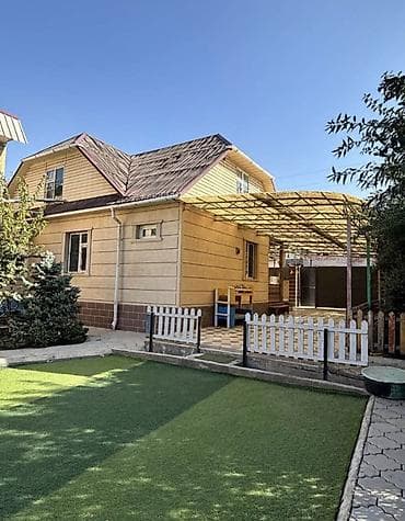 дом сатылат бишкек: 🏡 Продаётся дом 📍 Ахунбаева / Муромская 📐 Участок 5.6 соток 📏 32,5 × — 1