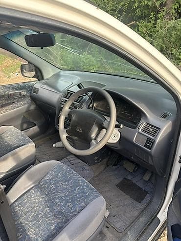 помпа тойота ипсум: Toyota Ipsum: 1998 г., Автомат, Бензин, Минивэн — 3