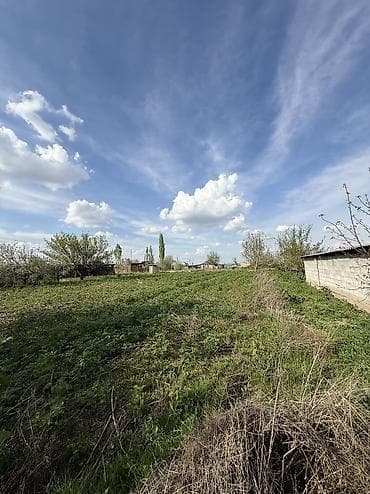 апарат бизнес: Продается Дом с землей на 7 соток 3-комнатный дом 🏠 📍Адрес: Кызыл-Туу — 6