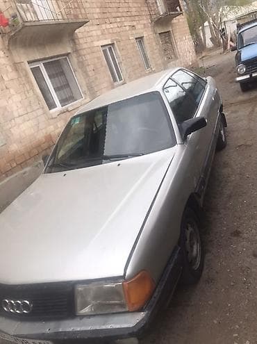 ларго продаю: Audi 100: 1989 г., Седан — 9