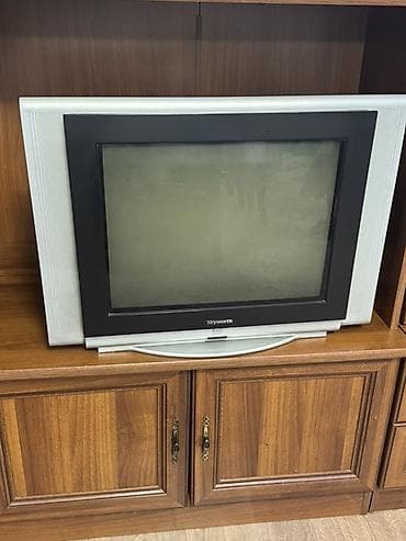 Телевизор Skyworth (ЭЛТ) - Тип: кинескопный (CRT) телевизор - Дизайн