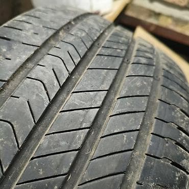 Шины 225 / 40 / R 19, Лето, Б/у, 1 шт, Легковые, Корея, Kumho