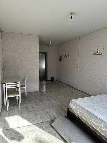 Аренда комнат: Срочно сдается 1 комнатная квартира гостиничного типа. Кухня общая(в — 2