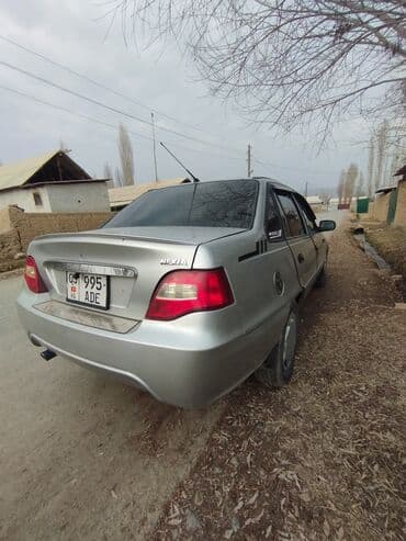 2 4 д: Daewoo Nexia: 2009 г., 1.5 л, Механика, Газ — 8