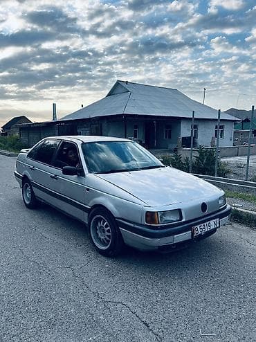 фоль: Volkswagen Passat: 1989 г. — 1
