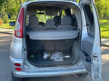 corolla 2004: Toyota Yaris Verso: 2001 г., 1.3 л, Механика, Бензин, Универсал — 6