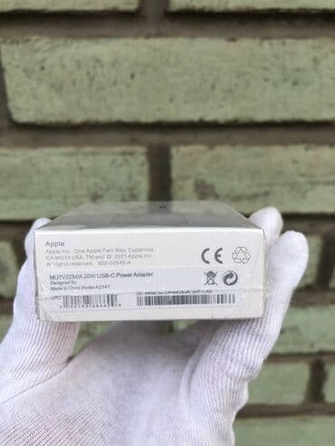 блок питания apple: Зарядное устройство Apple iPhone 20W USB-C Power Adapter — 2