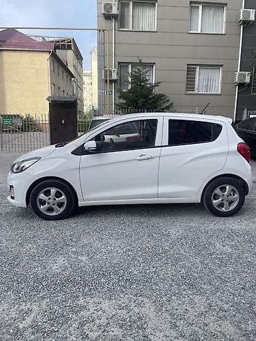 chevrolet spark купит: Chevrolet Spark: 2021 г., 1 л, Автомат, Бензин, Хэтчбэк — 4