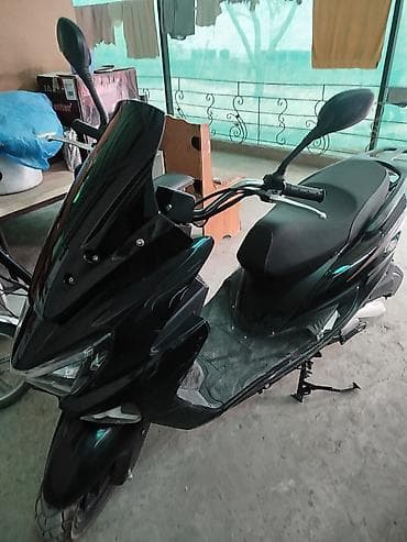 ямаха 600 кубов цена: Скутер 150 куб.см (ориентировочно), черный, спортивный дизайн — 3