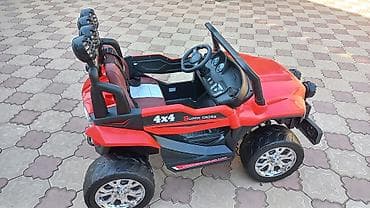 машина пультовой: Детский электрокар, Б/у — 1