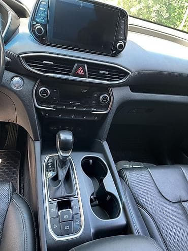 Hyundai Santa Fe: 2018 г., 2 л, Автомат, Бензин, Жол тандабас — 9