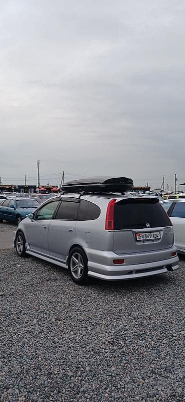 Honda Stream: 2002 г., Минивэн