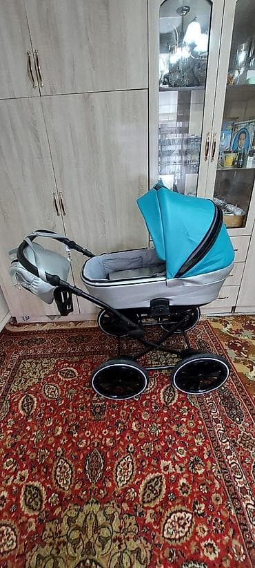 Всем Ассалому алейкум, продаю детскую коляску, все комплектующие на