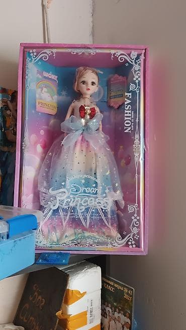 Манеждер: Кукла «Dream Princess» в подарочной коробке. почти новая большая кукла — 1